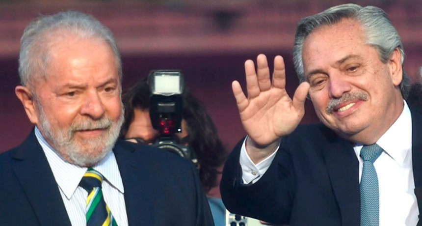El presidente argentino viajará a la asunción de Lula el 1 de enero 