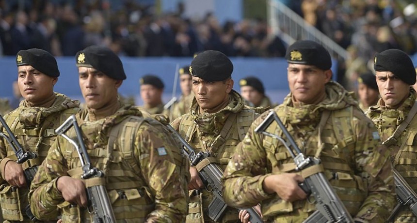  Integrantes de las FFAA, de seguridad y Servicio Penitenciario recibiran un bono del $70 mil 