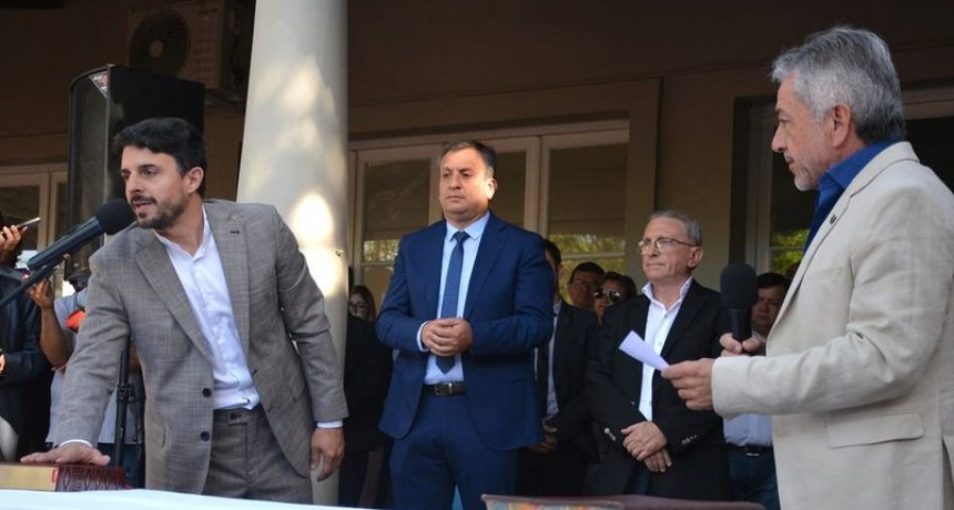 Armando Molina puso en funciones a 3 secretarios en el Municipio Capital