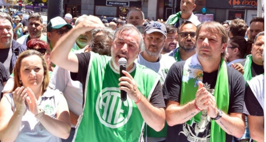 ATE denunció penalmente a Milei por la baja de 7000 empleados del Estado