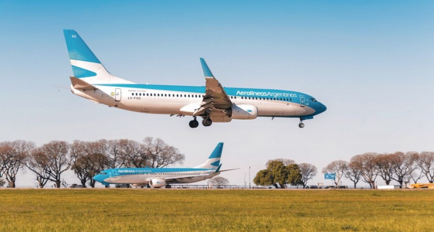 Los aeronavegantes ven con buenos ojos la propuesta de Kicillof para salvar Aerolíneas