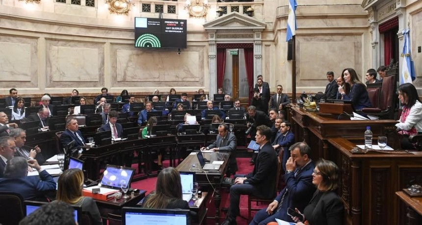 Senado: Kueider pide que lo restituyan y Abdala afirma que la sesión fue válida