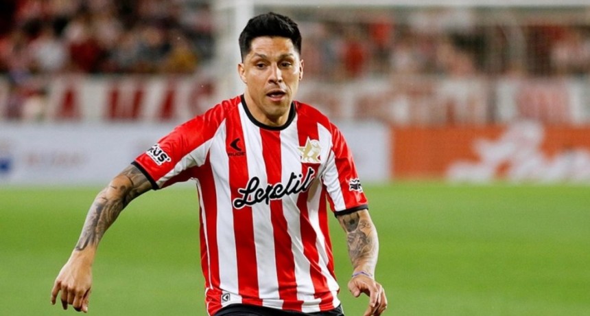 Enzo Pérez se despidió de Estudiantes ganando el Trofeo de Campeones 