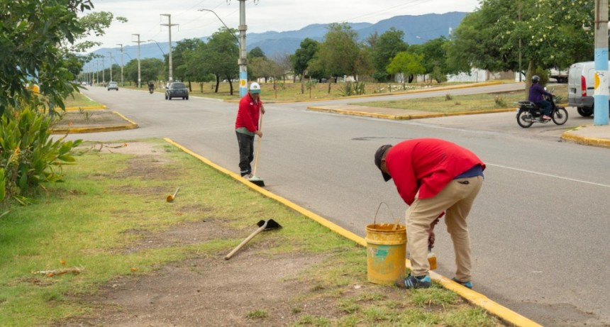 Ardua labor del municipio en distintos sectores de la ciudad