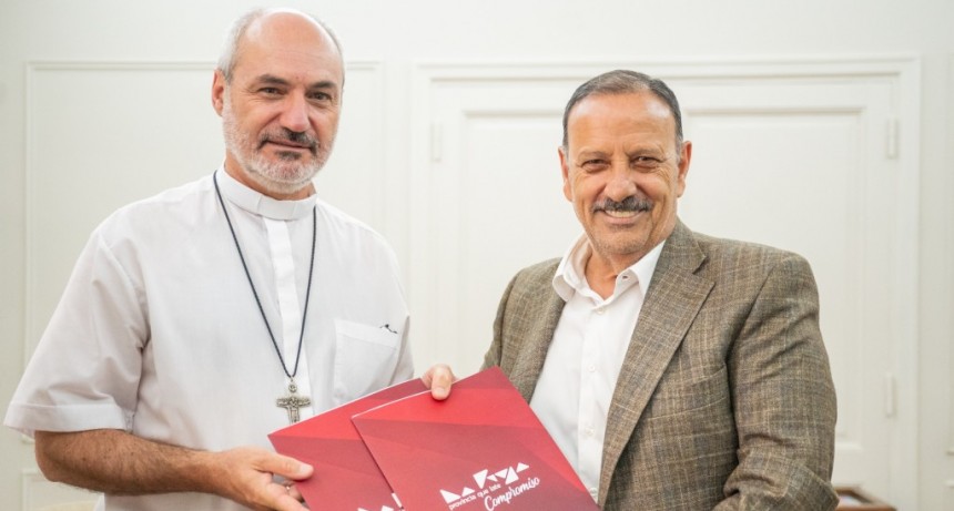 La Catedral de La Rioja tuvo que esperar más de 100 años para recibir las escrituras