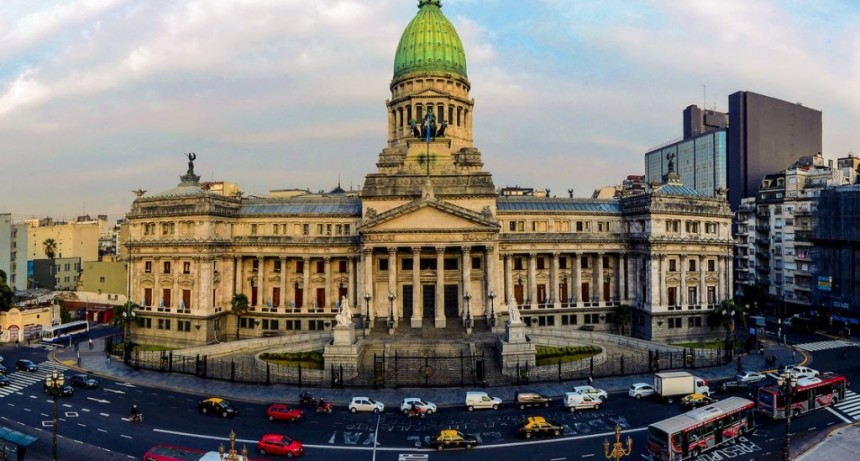 Germán Martínez seguiría como presidente del bloque opositor en el Congreso