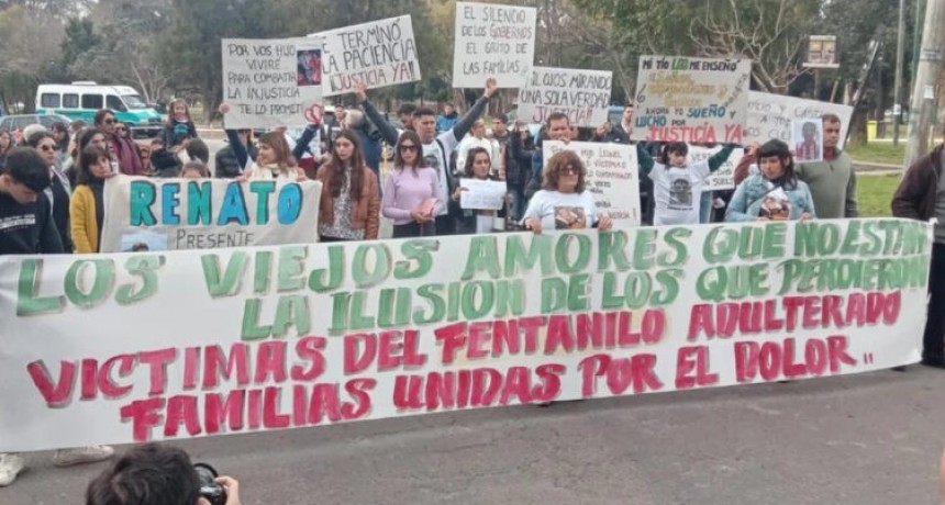 Proponen establecer un día en homenaje a las víctimas del fentanilo contaminado