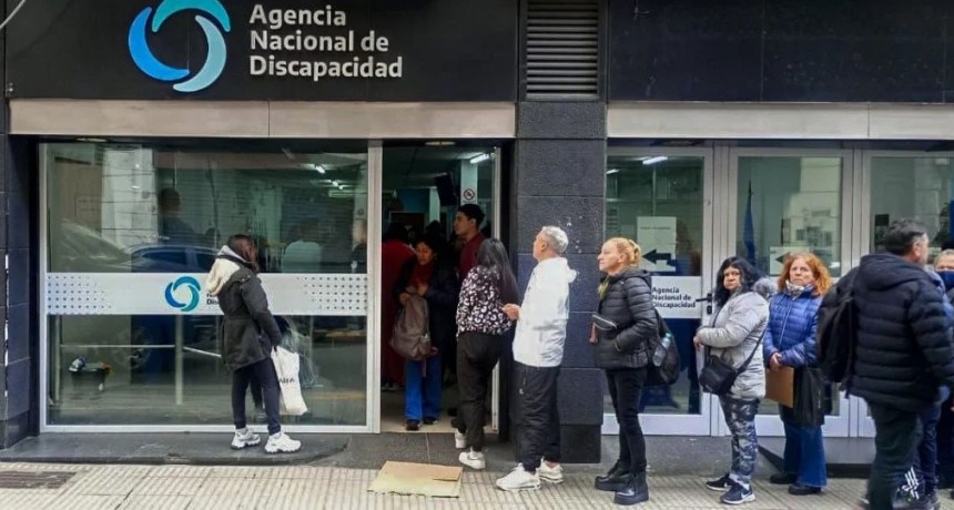 El Gobierno anunció la disolución de ANDIS y confirmó que sus funciones pasarán a manos del Ministerio de Salud